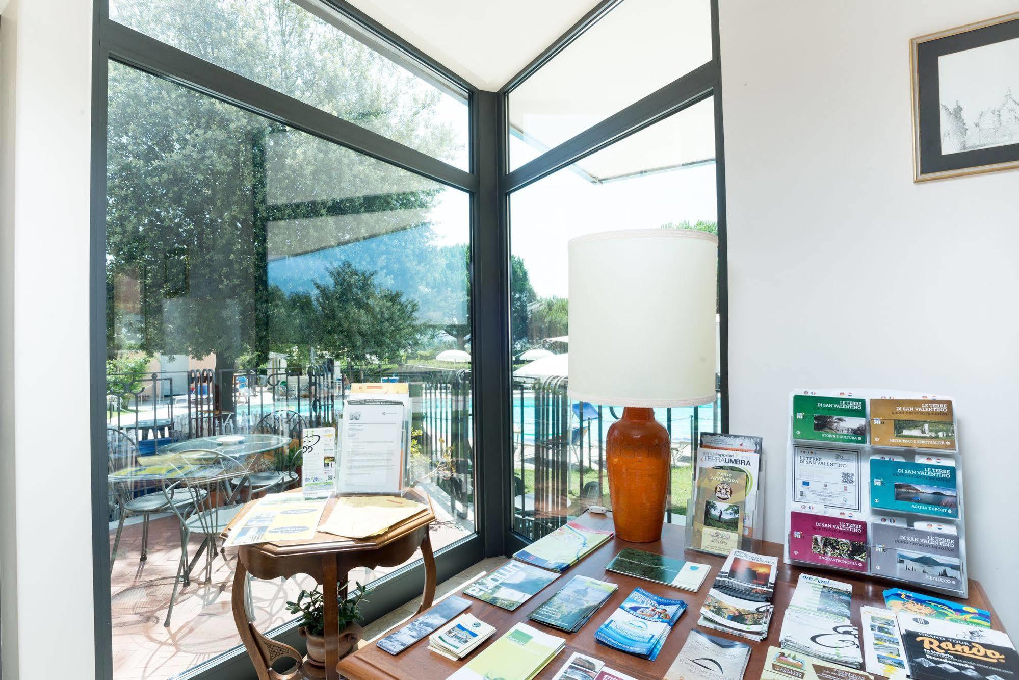 Terra Umbra Hotel Нарни Экстерьер фото